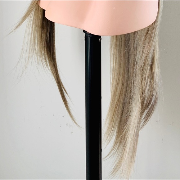 A Gorgeous Long Straight Ombre Steel Grey Lace Front Wig - Picture 2 of 16